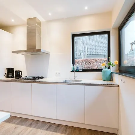 Holiday home Luxe Op Park Duinzicht *