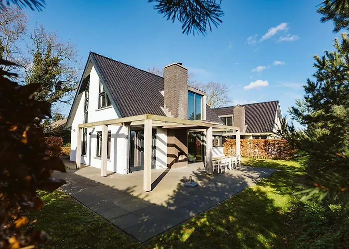 Holiday home Luxe Op Park Duinzicht Ouddorp