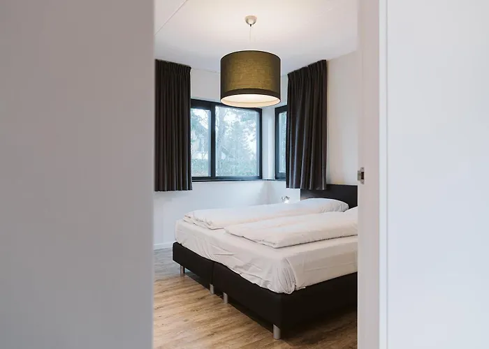 Holiday home Luxe Op Park Duinzicht *